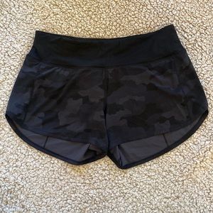 Lululemon Speed Up Low Rise Lined Short